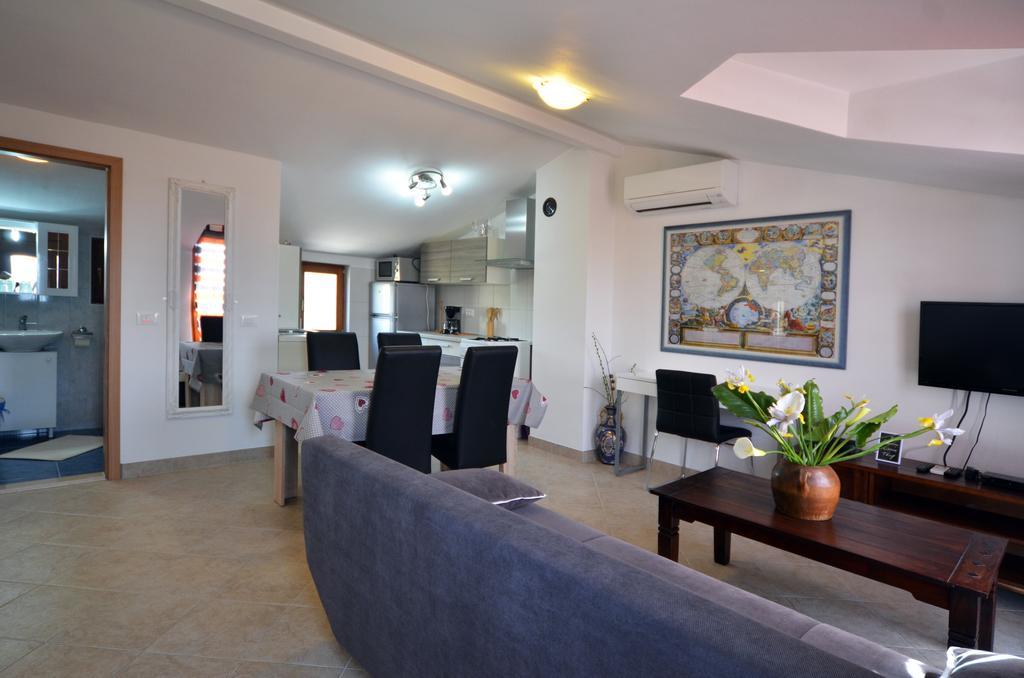 Appartement Ana & Mauricio à Rovinj Extérieur photo